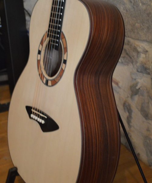 guitare guitar guitare de luthier guitare folk accoustic acoustique guitares narbonne guitare aude guitare electique artisanal